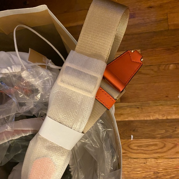 Michael Kors Tote - Picture 6 of 6